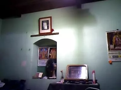 Прекрасно момиче говори мръсно, докато galena porno klip смуче този голям дилдо
