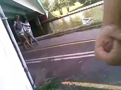 Абеново маце дойде секс клипове порно при бял мъж, за да покаже своите устни и цици