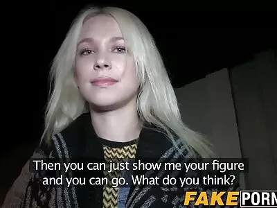 POV полов акт с извратени клипове две гладуващи мацки