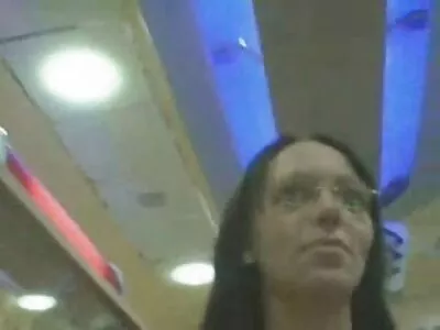 Сладко изглеждащата тийнейджърка се нуждае от истински мъж, който да задоволи нейната похотлива мастурбация клипове цепка
