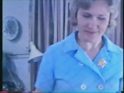 Мацки безплатен секс клип благодарят на приятел с двоен минет и шибане в тройка