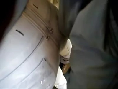 Възбудена мащеха се включва в сексито време на доведената си дъщеря бг секс клип